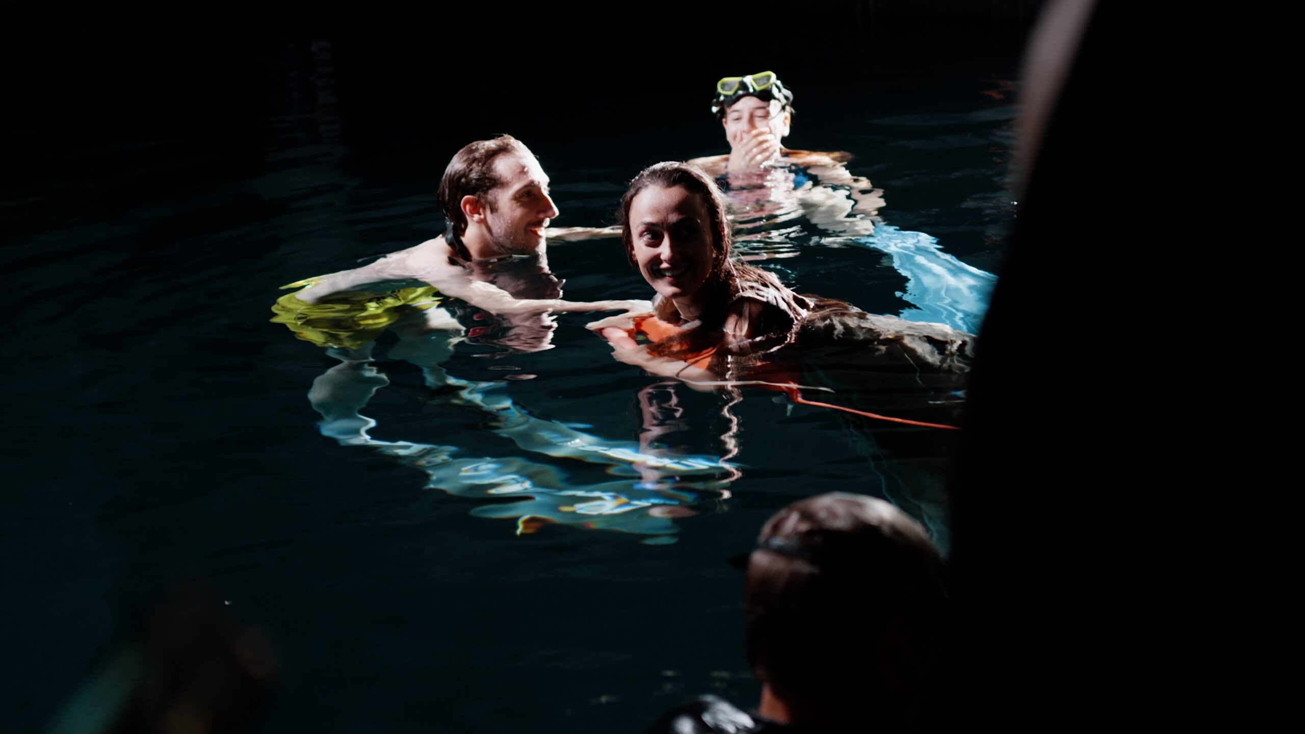 Y-40 2022 Backstage Alina Pash Matt Evans (1)